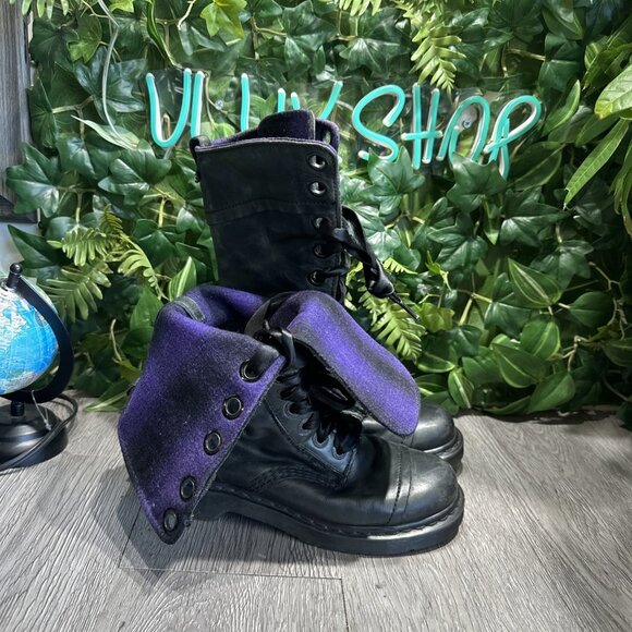 Dr Martens Triumph 12107 Boot Black Leather PurplePlaid...